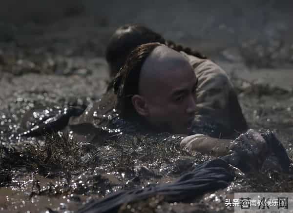 从头到脚皆可替?《大生意人》陈晓用这个镜头,给内娱上了一课