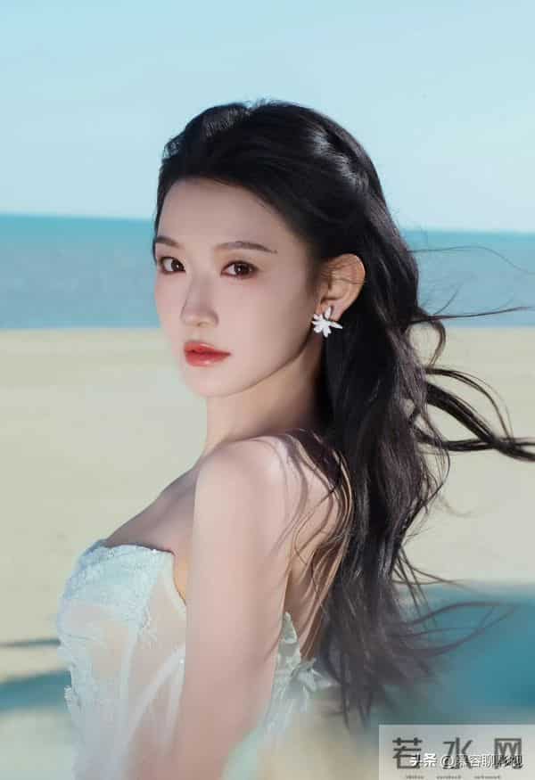 短剧女神人气排名大洗牌!郭宇欣第四,王小亿第二,她稳居榜首!