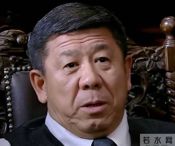 同样是演特务头子,冯恩鹤的“藏”与程煜的“露”,差别太大了!