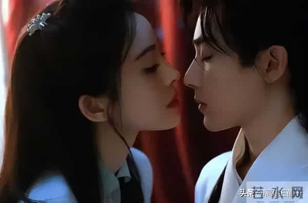 长剧自救，从“偷师”短剧开始？