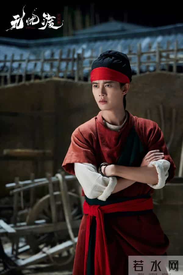 给目前热播国剧排个名- 大生意人第2, 枭起青壤第5, 第1名播放量最高