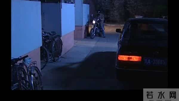 血色浪漫:宁伟赖账五十万,跃民给他一拳就走,默默承受坐...