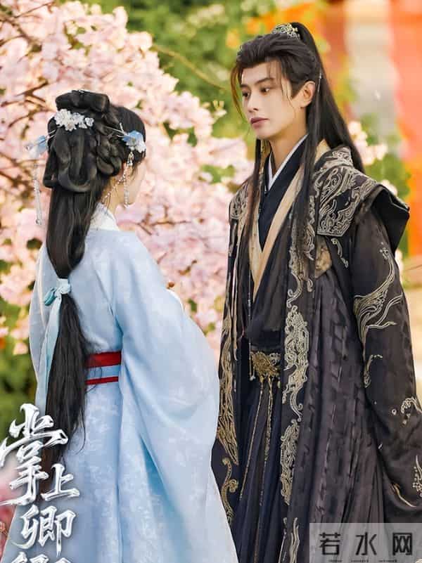 《掌上卿卿》何健麟梨小娜已是顶流搭档，破80万预约，未播先火