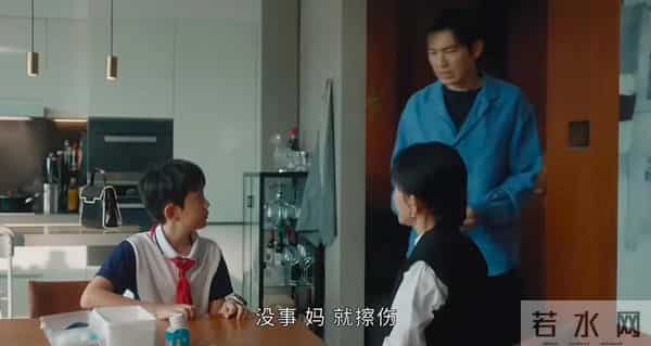 钟汉良、秦岚主演《亦舞之城》开播:男主妈甩出50万让女主离开