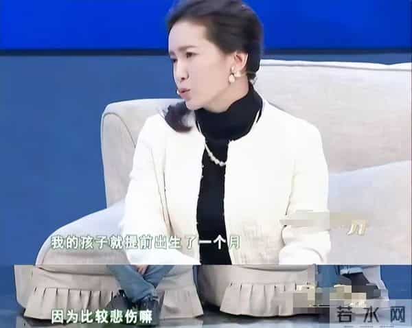 她长得漂亮,演技好,父母却一个瘫痪,一个截肢,丈夫将她宠成宝