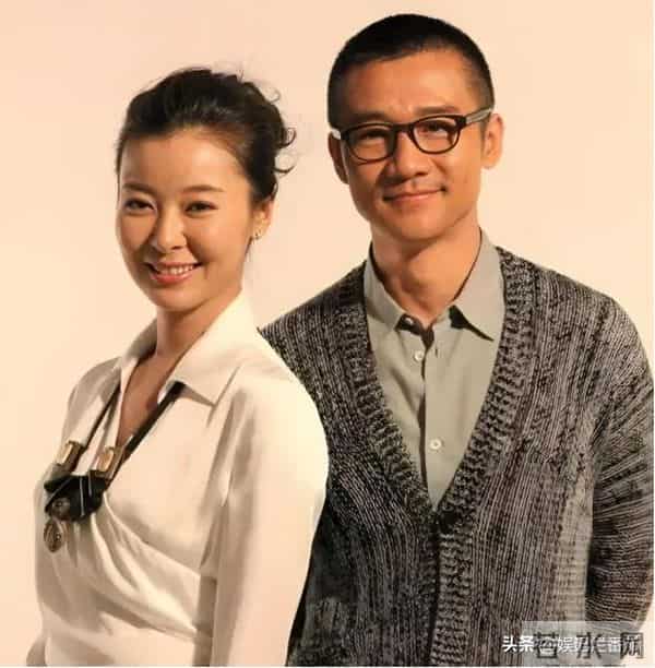 《大生意人》她气场强大，妈妈是第一代经纪人，前男友也在剧中