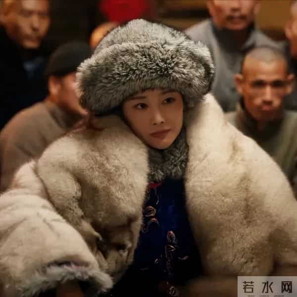 原来他们是夫妻，女追男结婚才2月，演完《大生意人》终于红了