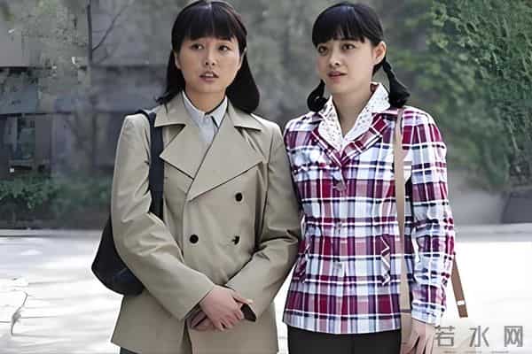 父母爱情：直到看见安欣一脸苦笑，才明白安欣的一生并不幸福