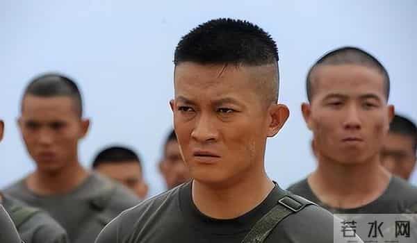 郭家班一哥竟是他!导演亲弟杨志刚才排第8,一姐更是令人想不到