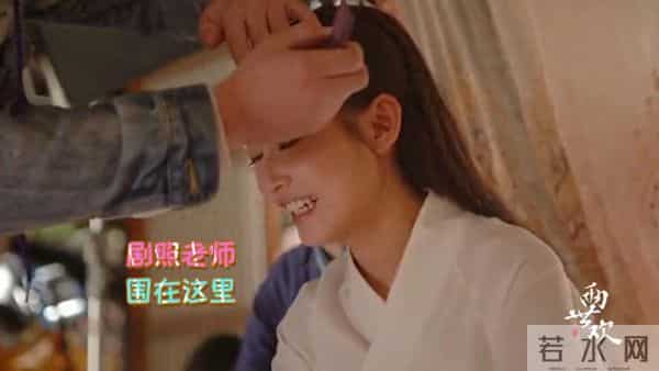 电视剧两世欢超甜吻戏花絮来啦！含情脉脉的场面竟然有点害羞！