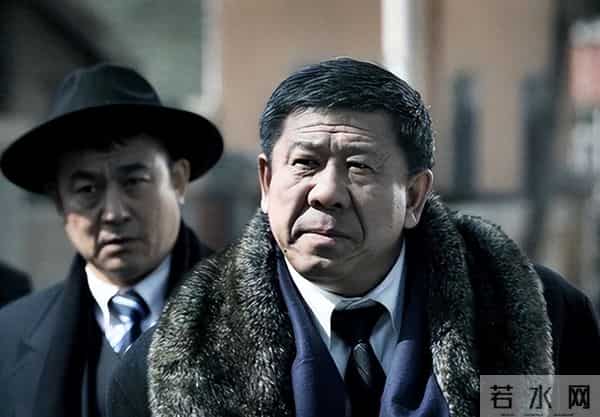 同样是演特务头子,冯恩鹤的“藏”与程煜的“露”,差别太大了!