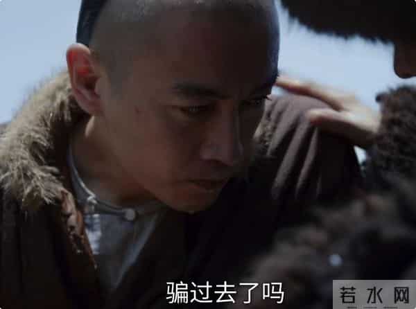 出场就惊艳观众!李纯凭《大生意人》出圈,37岁状态如少女