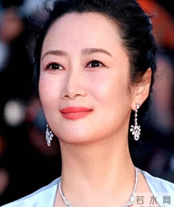 山西悍妇赵涛:演技不行,长得不行,却成了贾樟柯20多年唯一挚爱