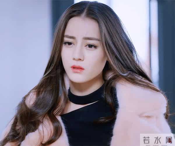 女演员长相有多重要?看《枭起青壤》33岁迪丽热巴和41岁张俪就知