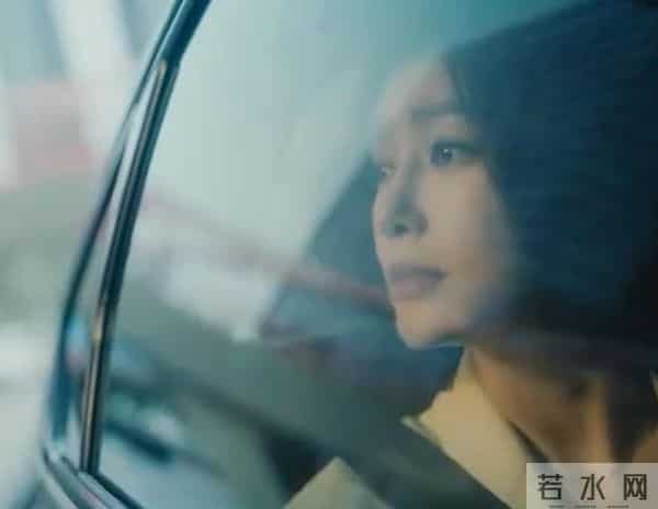 轮到钟汉良受夹板气了