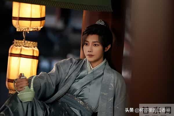 近期热门剧哪部好看？《凤凰台上》2星《他为什么依然单身》4星