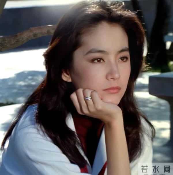 建国70周年十佳女演员榜单引争议，新加坡籍巩俐强势入围！