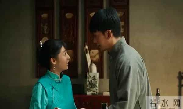 生万物:毒死费文典母亲,偷窥苏苏房事,费左氏同归于尽有多可悲