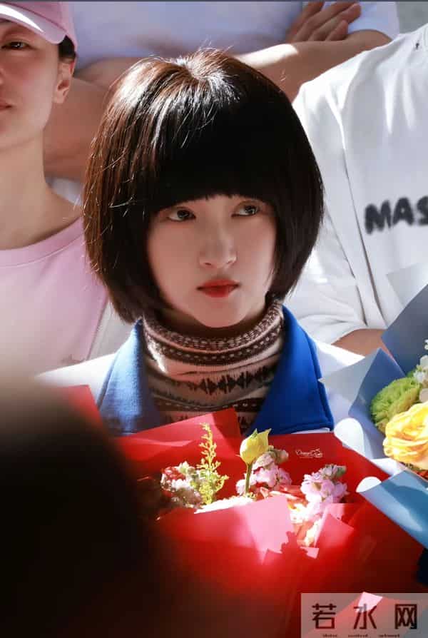 黑马剧炸热搜《生逢其时》复刻打工人血泪关晓彤王子奇撕标签封神