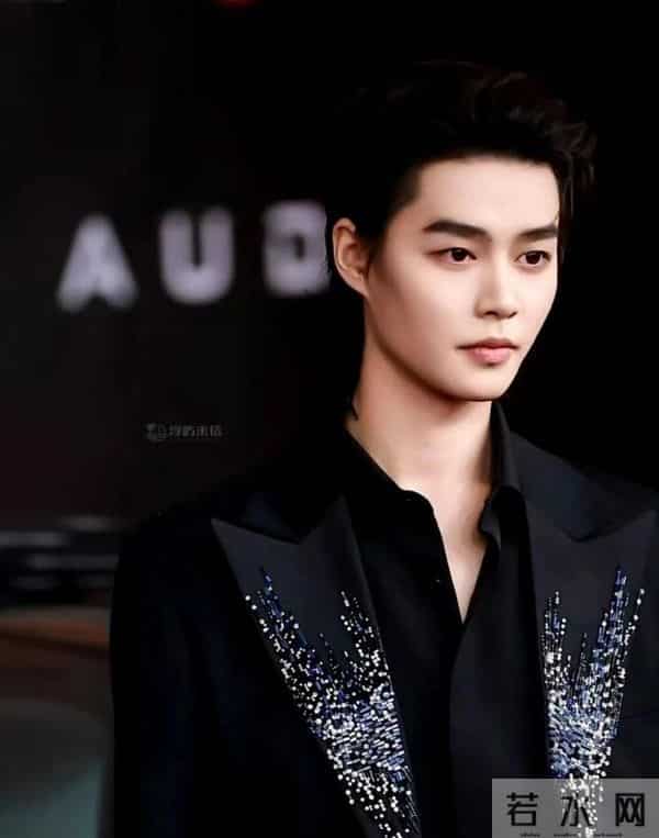 短剧也有“奥斯卡”了!2025红果短剧盛典,老戏骨亲自助阵