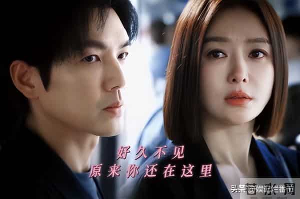 别再尬演“白月光”了!笑容僵硬、声音沙哑,这也能迷倒男人?