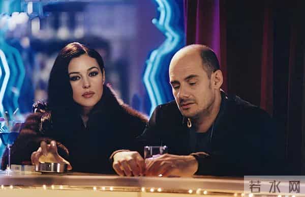 “艺术”标杆！5部高分艺术电影值得深夜静心细品