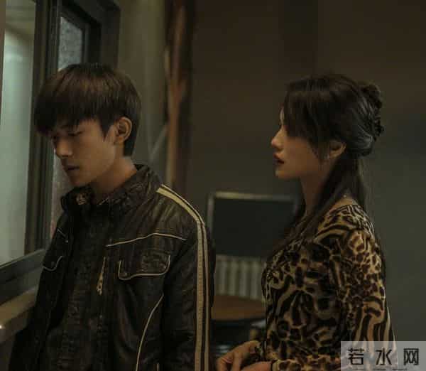 毕赣《狂野时代》票房过亿,却遭观众质疑,易烊千玺也无法挽救