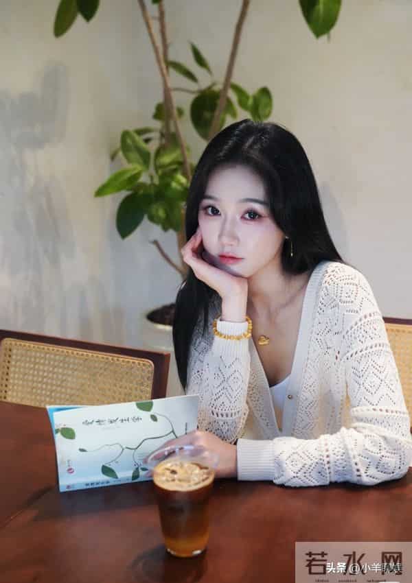 红果女演员人气榜TOP10!邓灵枢人气飙升,“四朵金花”持续霸榜