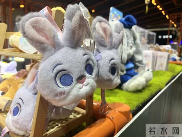 藏不住了！“兔朱迪”“狐尼克”都来了，文末送IMAX观影券→