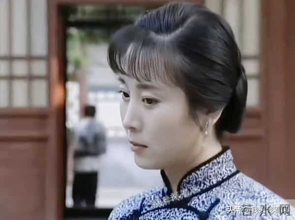 郑铮和朱媛媛离开了,家有九凤和九九归一不会褪色,家人还在怀念