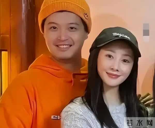 原来他们是夫妻，女追男结婚才2月，演完《大生意人》终于红了
