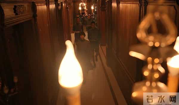 41岁靠《枭起青壤》翻红,都说她演技炸裂,我却觉得她演得太敷衍