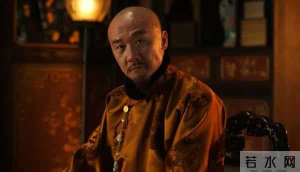 同样饰演父亲，《大生意人》中54岁成泰燊和56岁黄志忠有何不同？