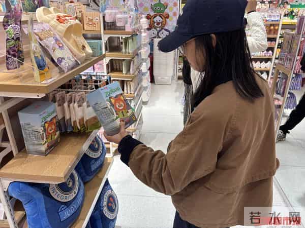 近百个品牌扎堆联名、周边断货，《疯狂动物城2》掀起全民打卡热潮-消费新观察