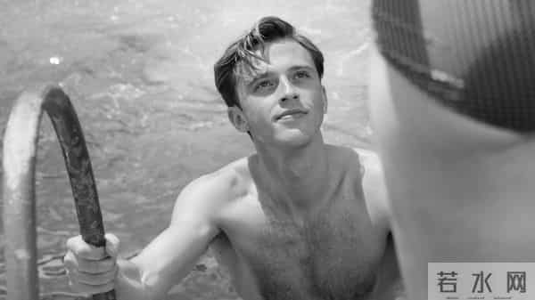 法国人第一次将《局外人》搬上了大银幕