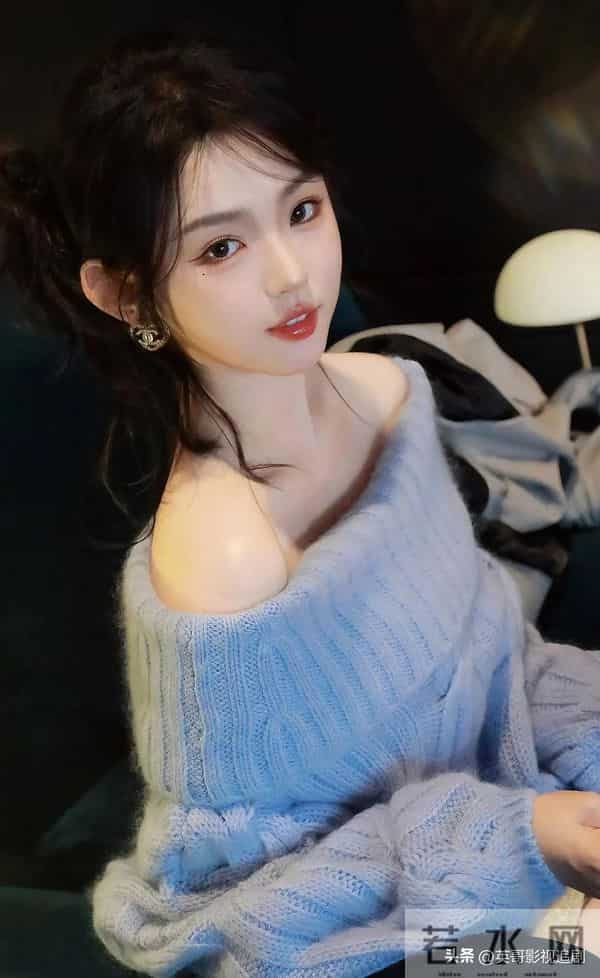 看不下去了！短剧十大人气女神重新洗牌，她凭啥碾压郭宇欣排第一