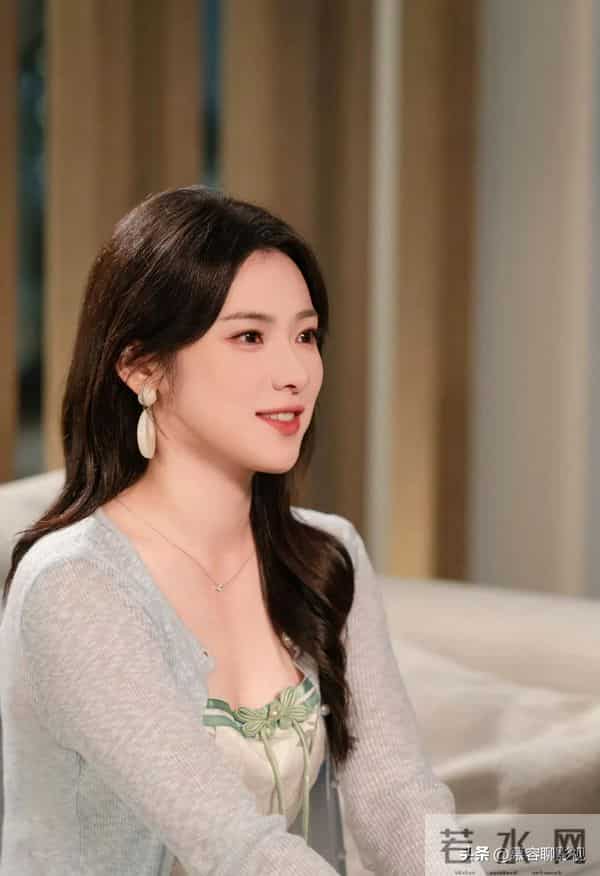 王凯沐新剧官宣定档！搭档女主甜美又可爱，气质完全不输韩雨彤！