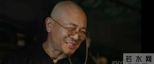 《大生意人》常玉儿送药救古平原,穿越战场显胆识,情愫难自抑