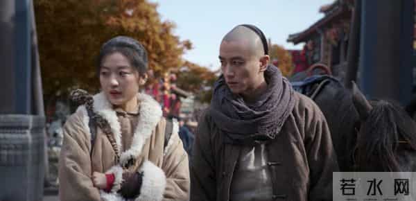 《大生意人》白依梅攥定情木簪,为古平原挡刀殒命。