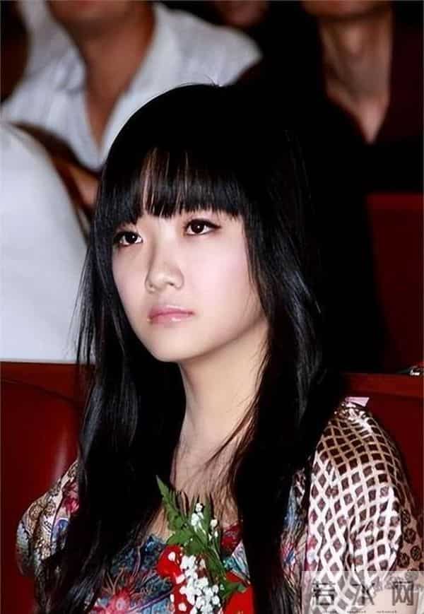 原来他们是夫妻,因戏生情恩爱9年,老婆是影后,女儿也天赋异禀