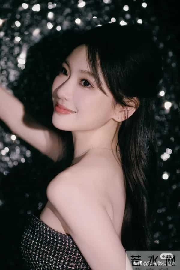 短剧十大美女彻底洗牌，颜值黑马横空出世，比郭宇欣美得更高级