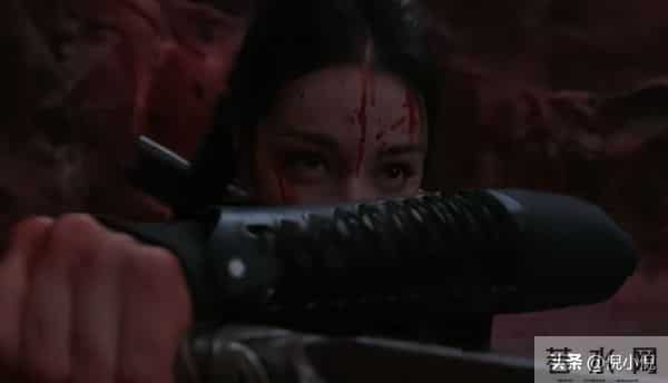 迪丽热巴双面人生太带感《枭起青壤》在雕塑刀与疯刀间雕刻自我，