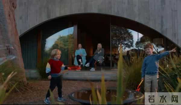 豆瓣9.2，年度最炸裂悬疑神作，太戳了！