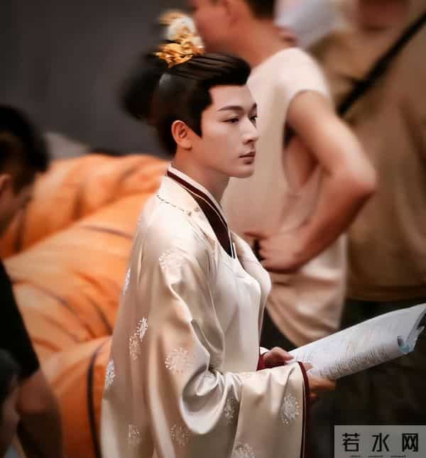 腾讯年度热度破亿角色榜新鲜出炉！成毅一天登顶，女演员仅占三席