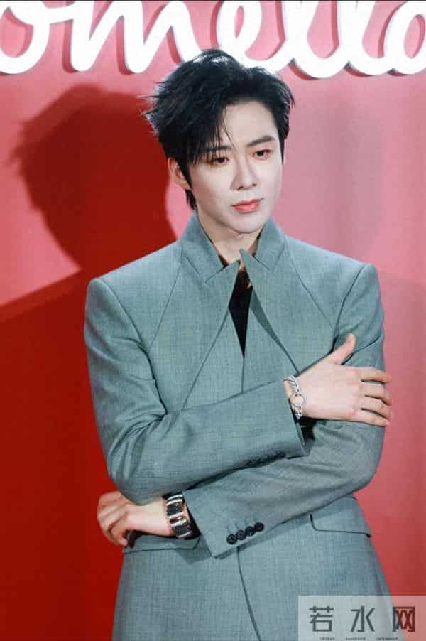 《恰逢雨连天》权谋剧接触白鹿刘宇宁，御史女扮男装，男主是权臣