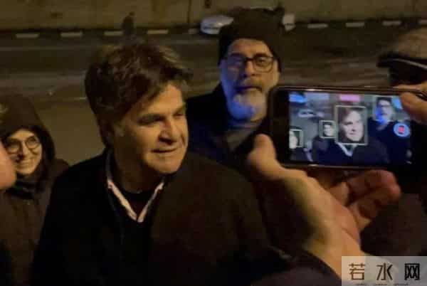 这被封杀的顶流,终于复出了