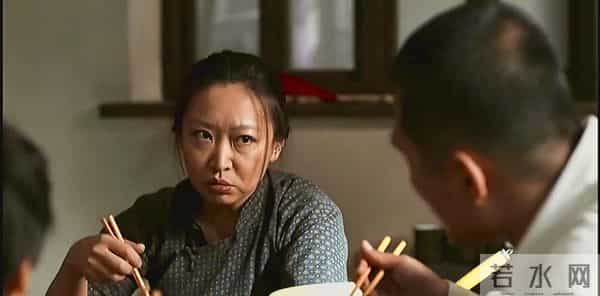 父母爱情:11年后才发现,老丁死在马桶上大有深意,憋屈 一生