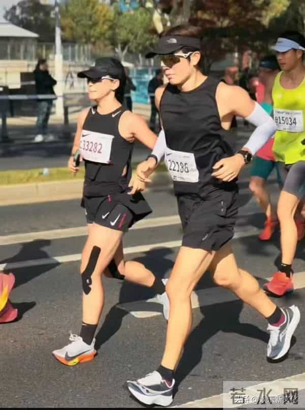 51岁钟汉良4小时跑完马拉松,状态好到爆,活该他还演男一号!