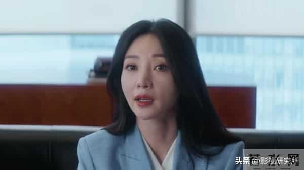 播4集收视第一,加奈那令观众入坑,央视一出手,职场剧有天花板