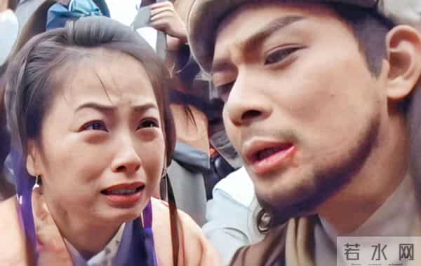 萧峰贴身照顾阿紫一年,为何却无男女之情,只有黄蓉看透他的本性